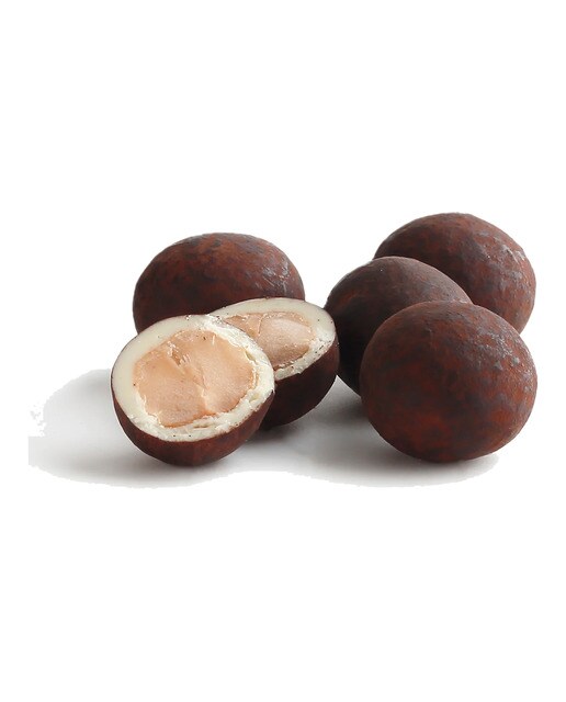 Bombones de nueces de Macadamia caramelizadas y bañadas en chocolate blanco Bubó 2