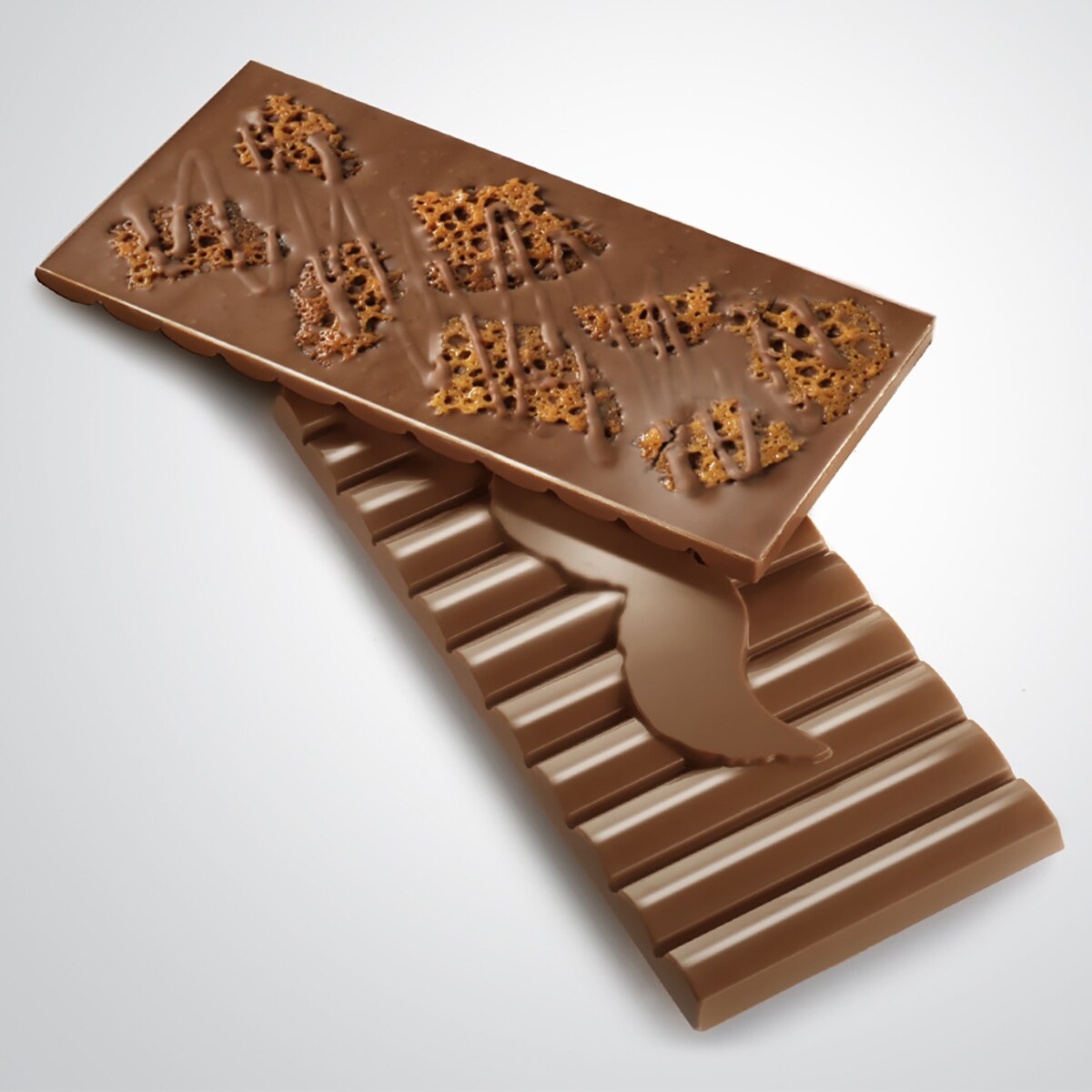 Tableta de chocolate con leche 42% con tejas de almendra Rafa Gorrotxategi 2