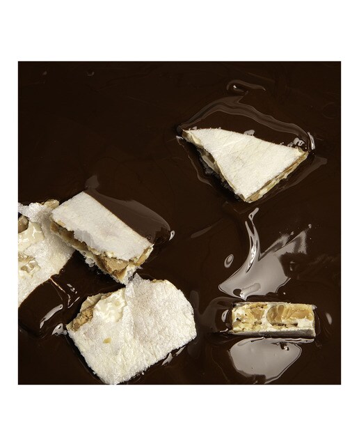Tableta de chocolate negro y turrón de Alicante Utopick 3