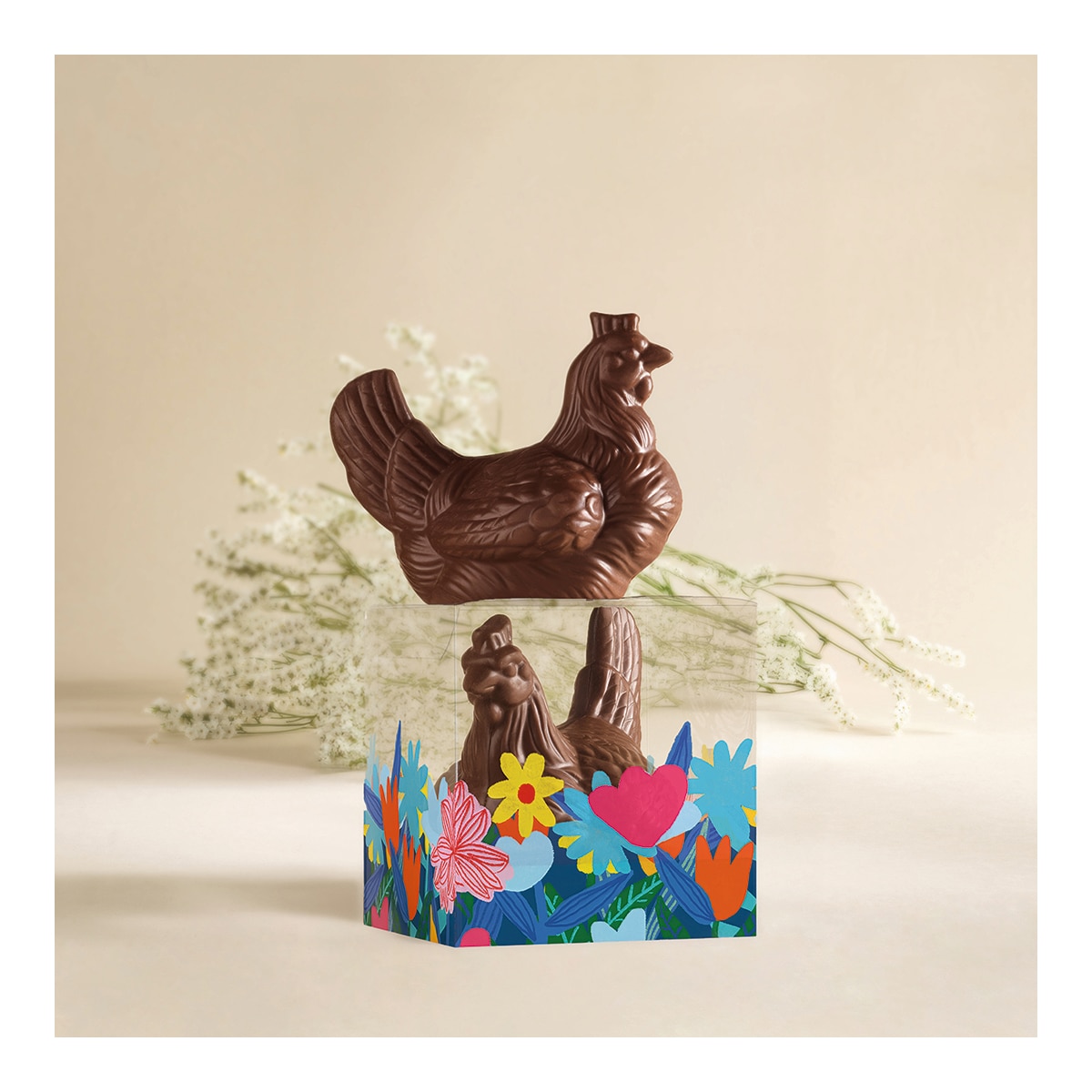 Figura de gallina de chocolate con leche Venchi 3