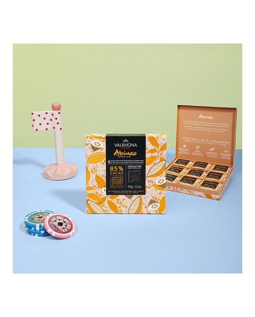 Caja de chocolates con 18 carrés abinao 85% cacao Valrhona 3
