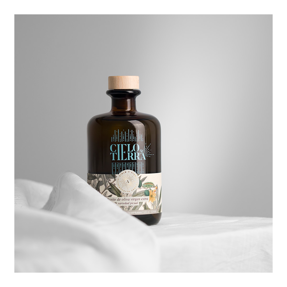 Estuche aceite de oliva virgen extra Picual Cielo y Tierra cosecha temprana 4