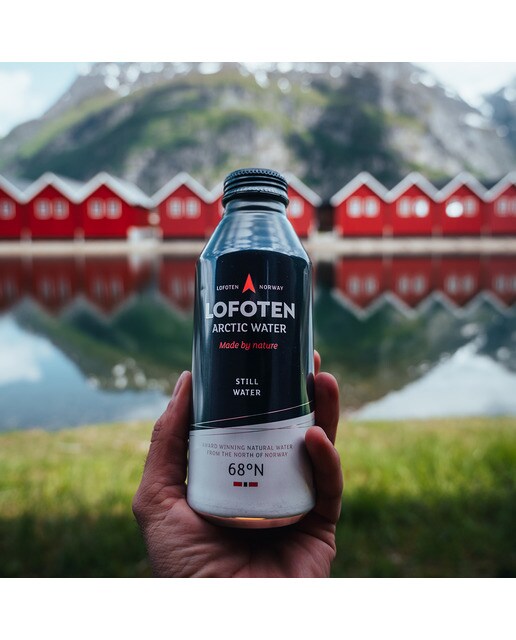 Agua mineral Lofoten Artic Water 4