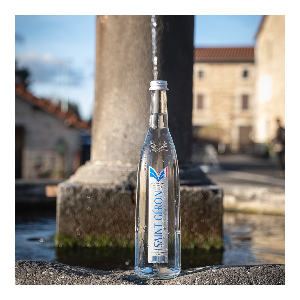 Agua de manantial Saint Géron 3