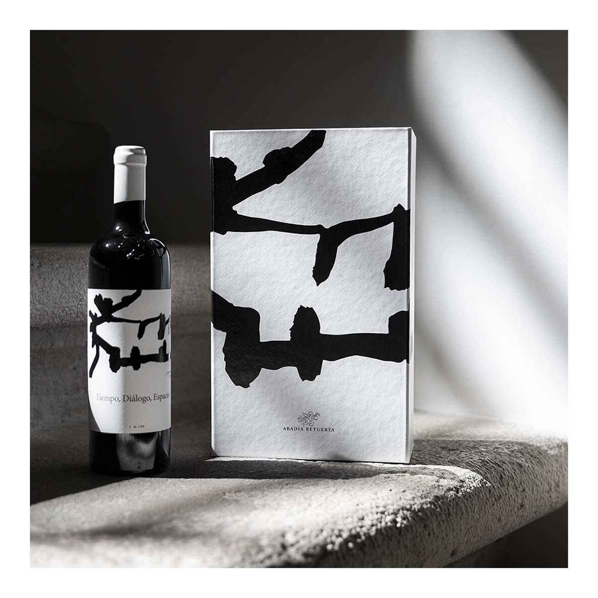 Estuche vino tinto Abadía Retuerta 2016 Edición Especial Chillida ''Tiempo, Diálogo, Espacio'' 2