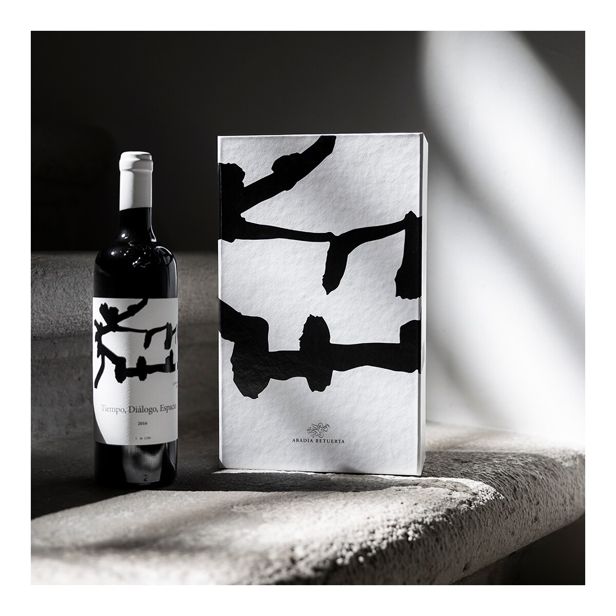 Estuche vino tinto Abadía Retuerta 2016 Edición Especial Chillida ''Tiempo, Diálogo, Espacio'' 4