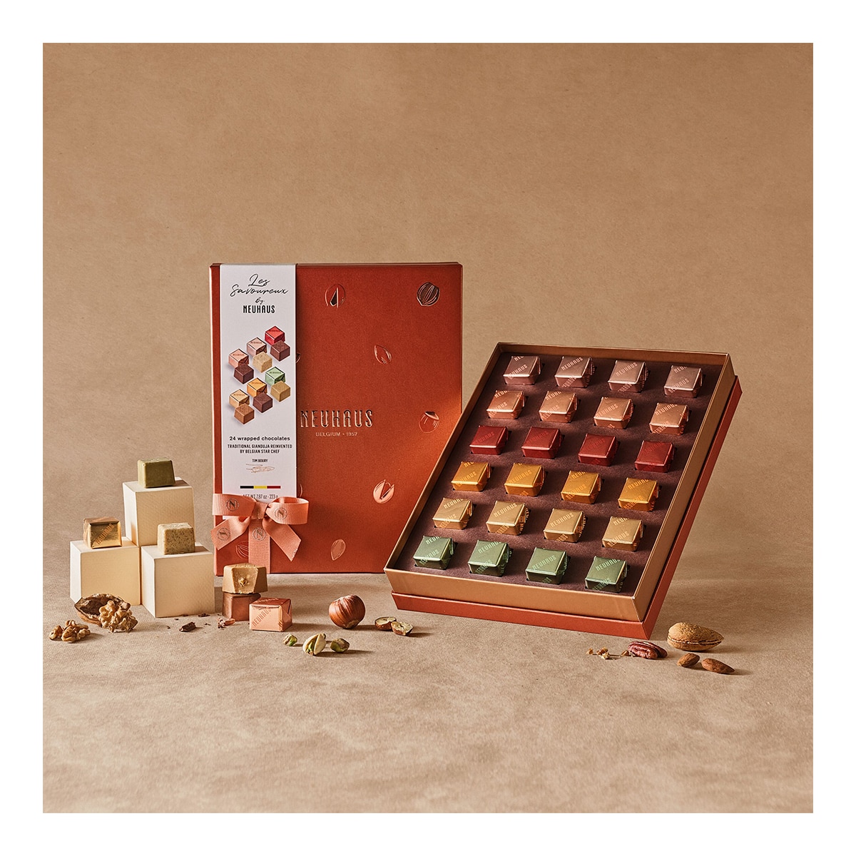 Bombones belgas de Pitufos colección Belgian Chocolate Moments Neuhaus 12 piezas 2