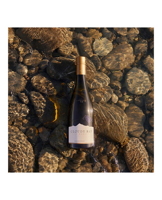Vino blanco Cloudy Bay chardonnay 2017 Nueva Zelanda 2