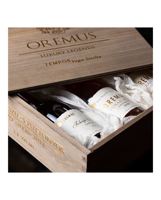 Estuche vinos dulces Oremus Luxury Legends Hungría 1972, 2000 y 2013 2