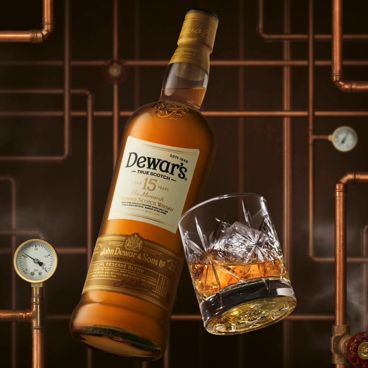 Estuche whisky escocés Dewar's 15 años 2