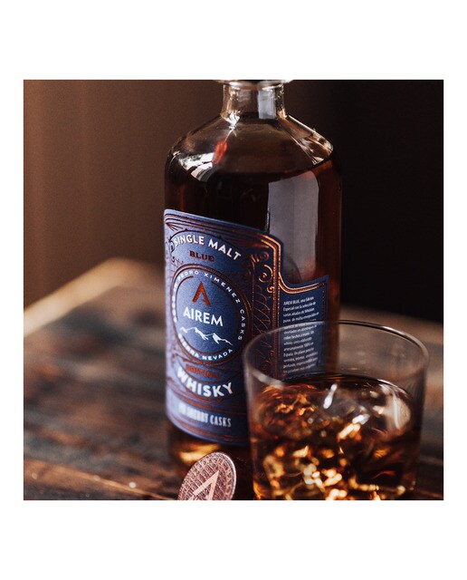 Estuche whisky español Airem Single Malt Blue Edition 4