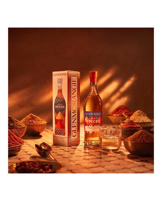 Estuche whisky escocés Glenmorangie A Tale of Spices single malt 3