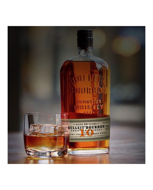 Whiskey Bourbon Bulleit 10 años 3