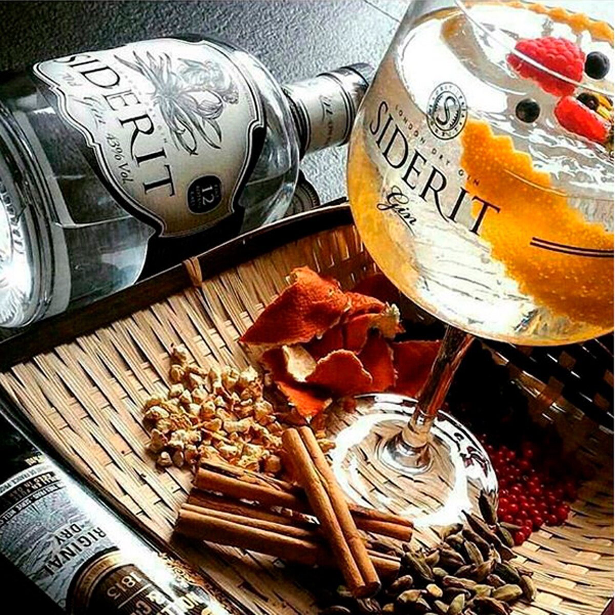 Ginebra London Dry Siderit 2