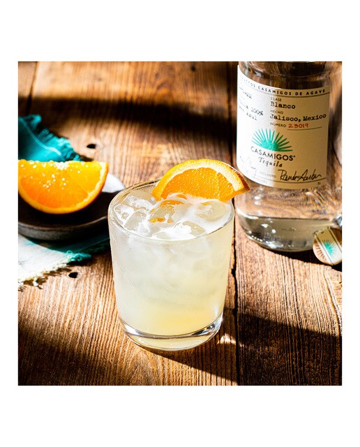 Tequila 100% agave azul Casamigos 2