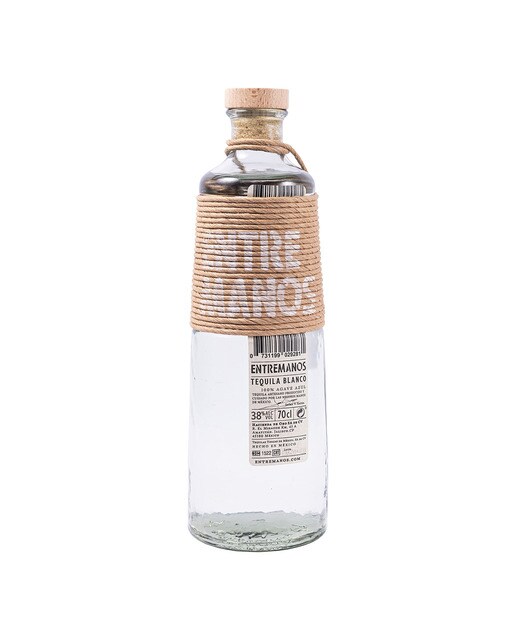 Tequila blanco Entremanos 1