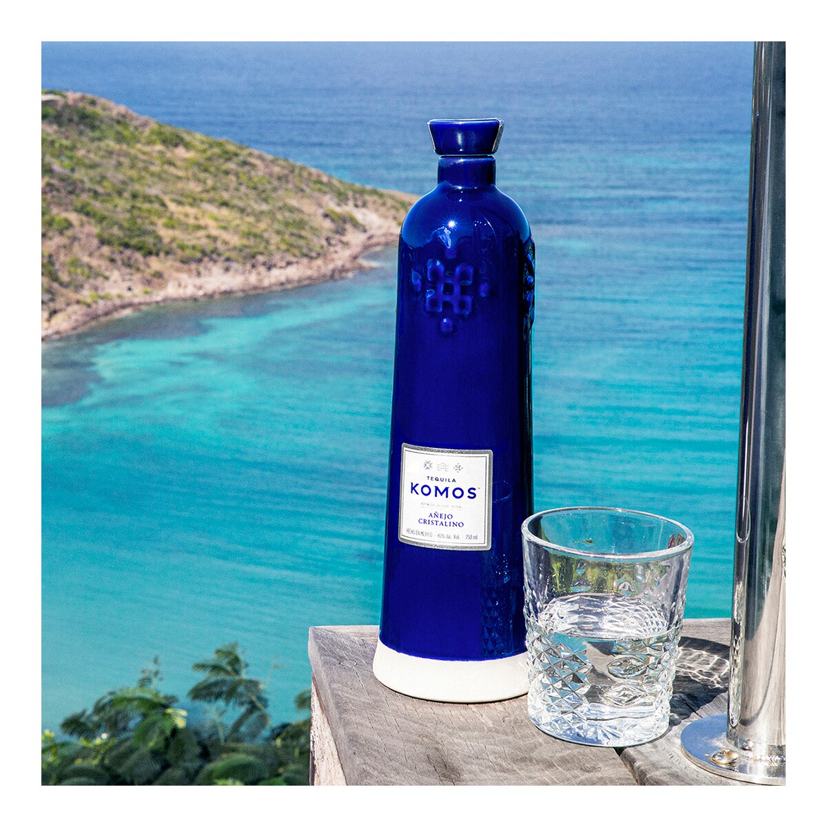Tequila añejo cristalino Komos 5