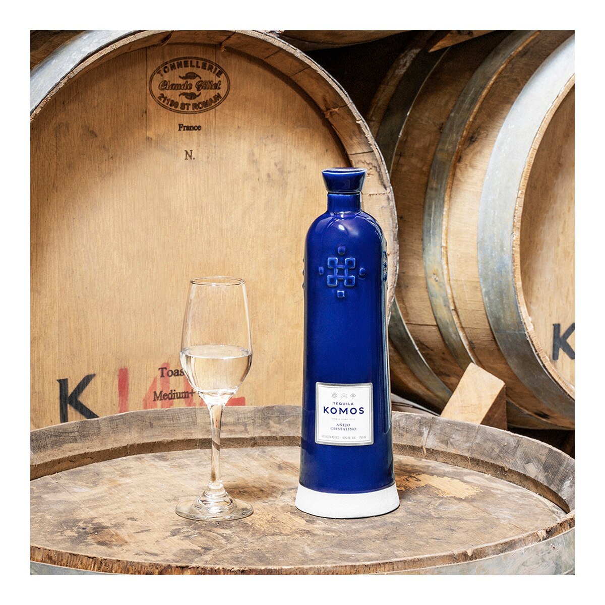 Tequila añejo cristalino Komos 8