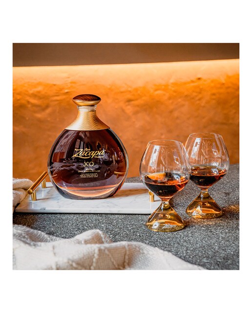 Ron Zacapa Centenario XO Solera Gran Reserva Especial 3