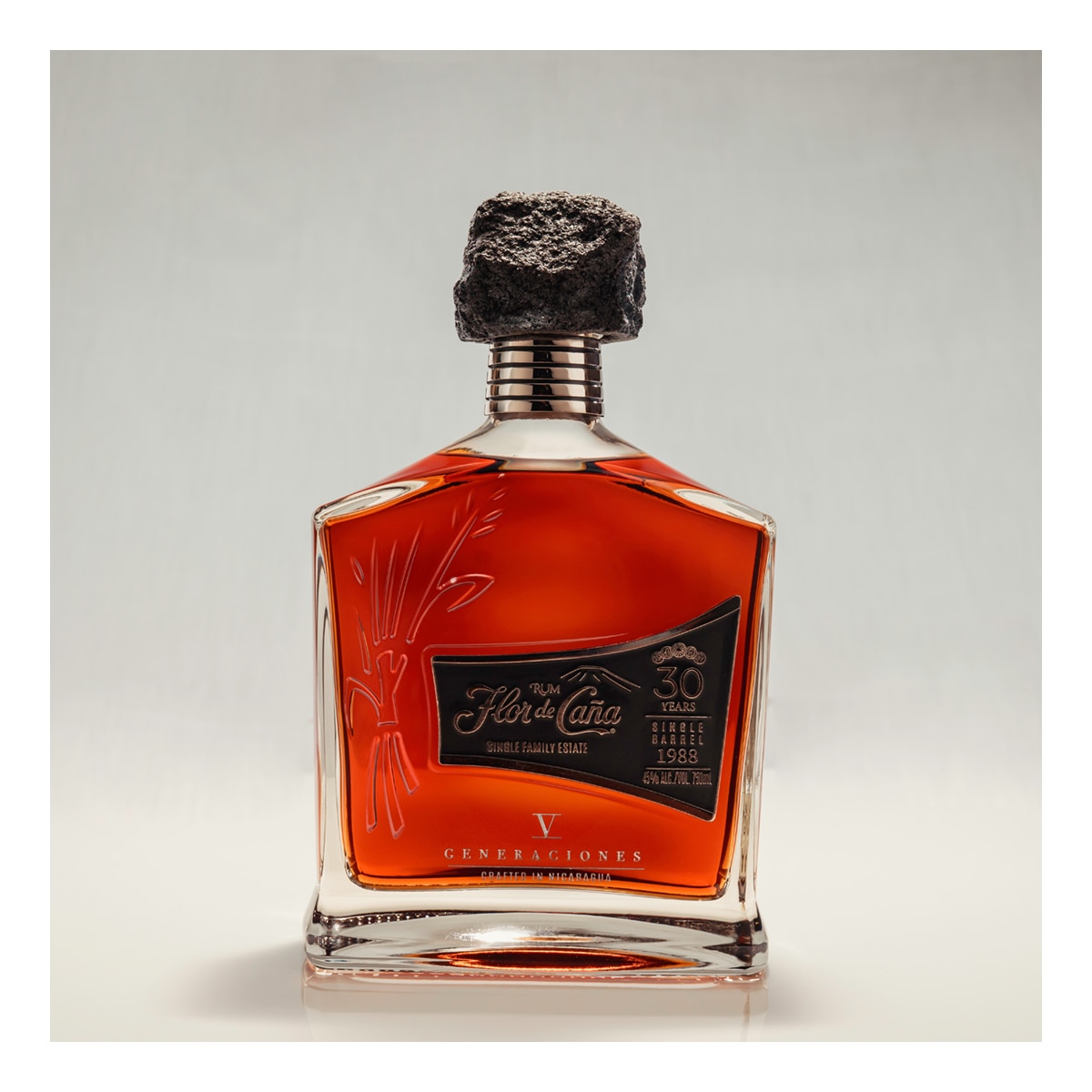 Estuche Ron Flor de Caña 30 años V Generaciones 5