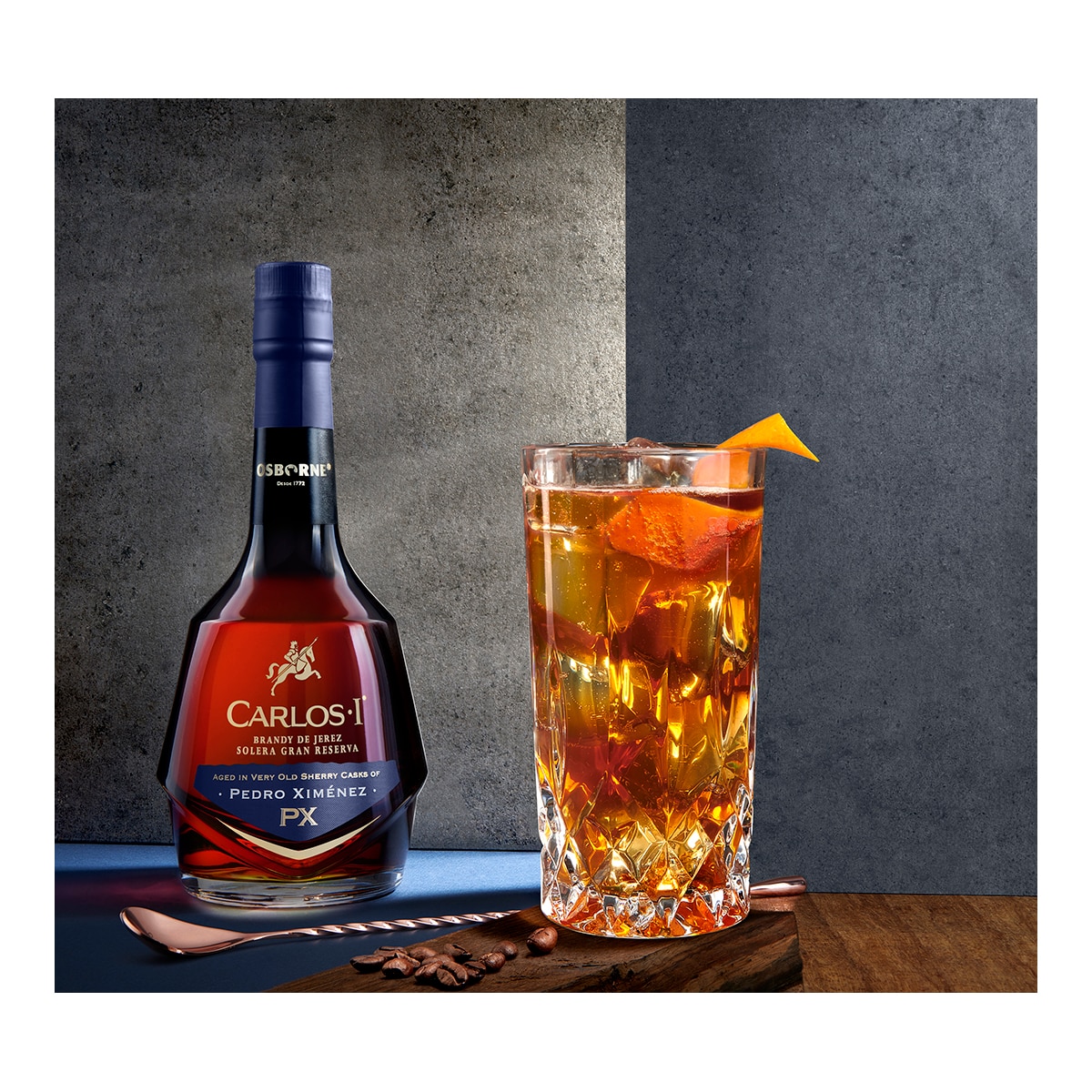 Estuche brandy de Jerez Solera Gran Reserva Carlos I PX 4