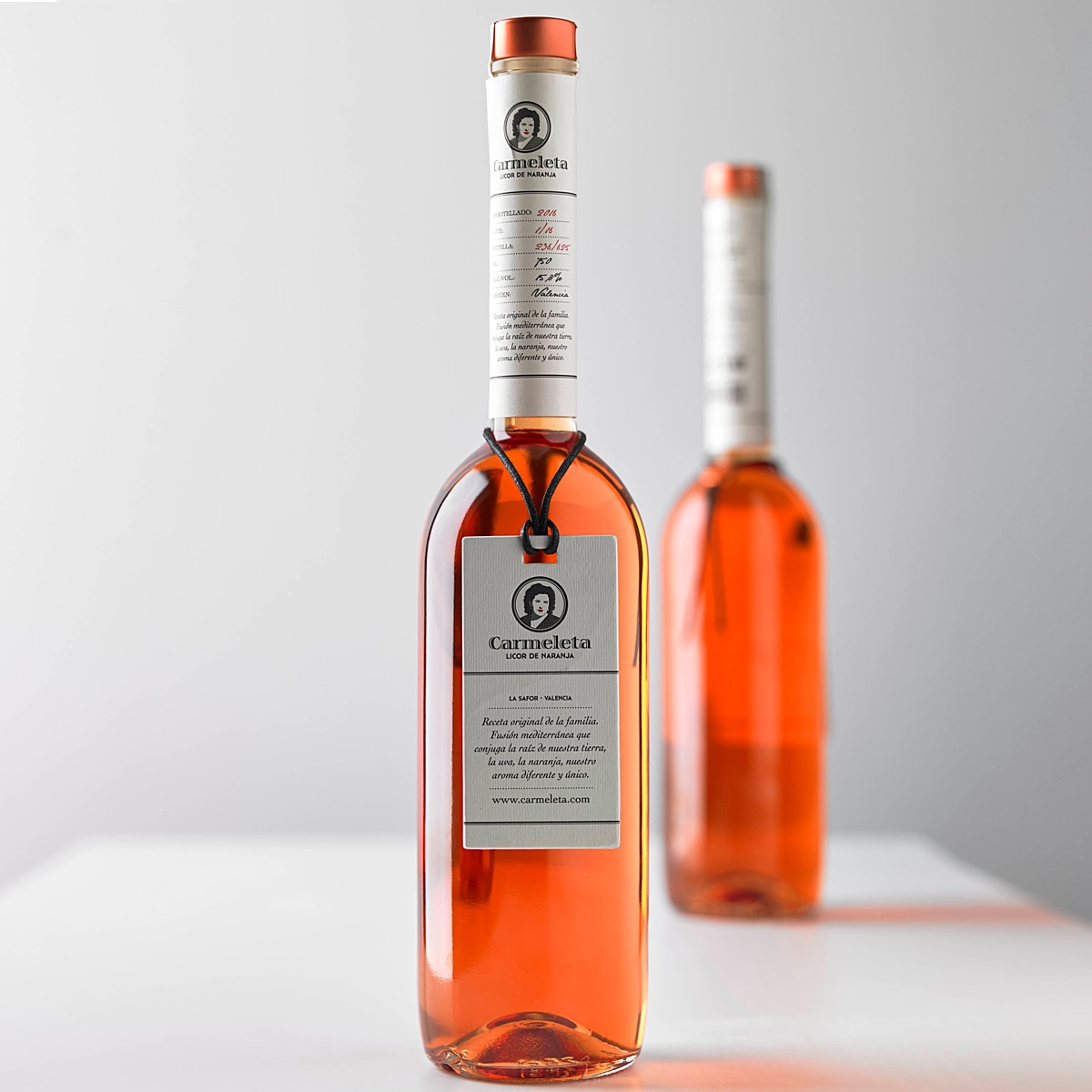 Licor de naranja Carmeleta 2