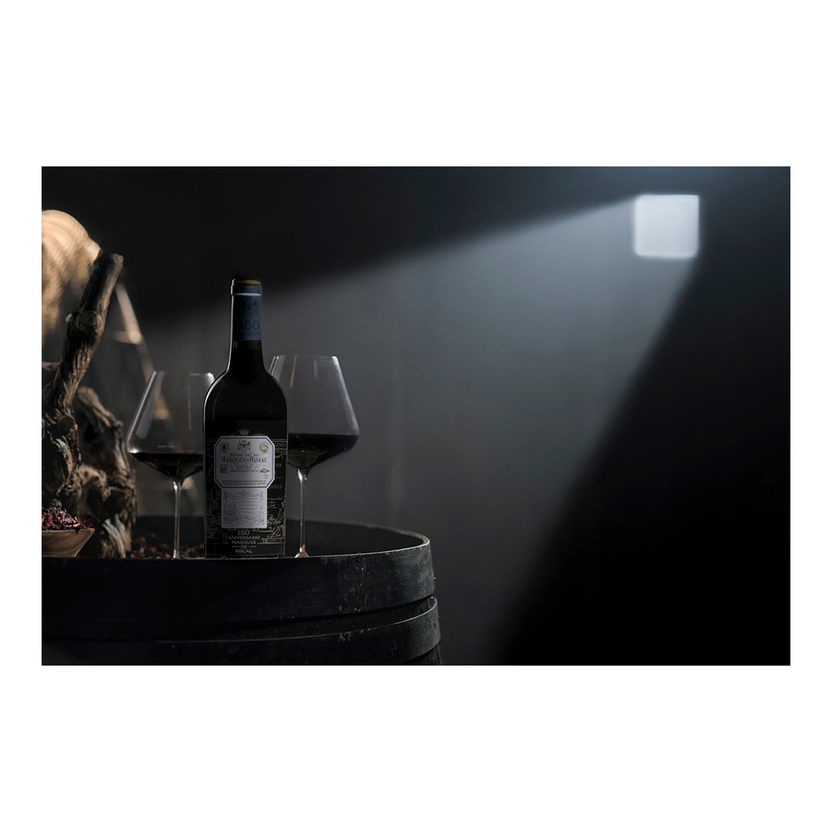 Imagen 3 de Vino tinto Marqués de Riscal Gran Reserva 2016 Rioja Mágnum