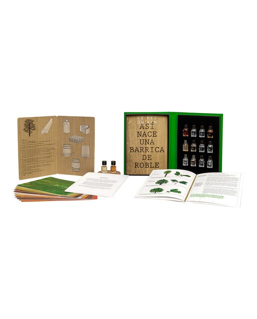 Libro 12 aromas barricas y maderas Le Nez du Vin 2