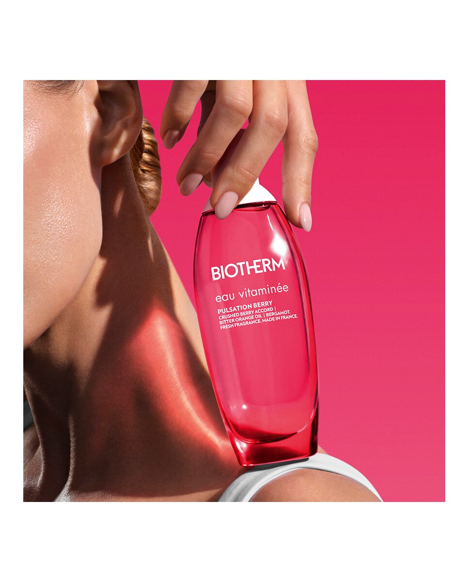 Bruma corporal perfumada afrutada Eau Vitaminée Pulsation Berry Biotherm - 100 ml 3