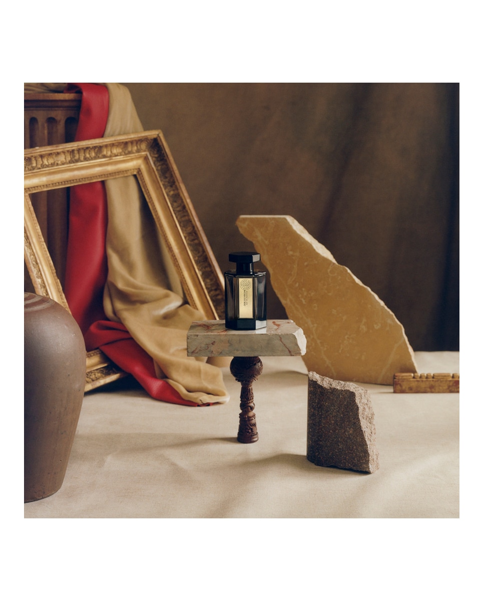 Imagen 8 de Eau de Parfum Ode à l'Oudh 100 ml L'Artisan Parfumeur - 100 ml