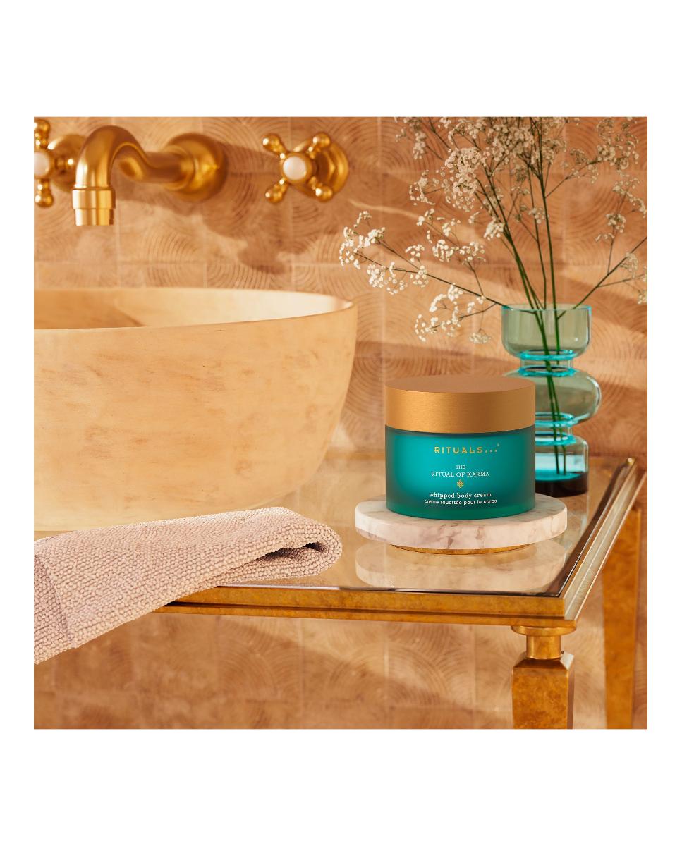 Crema Corporal The Ritual of Karma Rituals - 220 ml 4