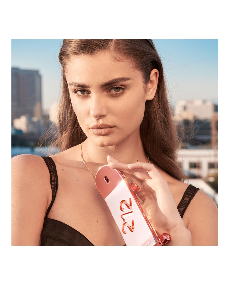 Eau de Parfum femenino 212 Heroes for Her Carolina Herrera - 30 ml 5