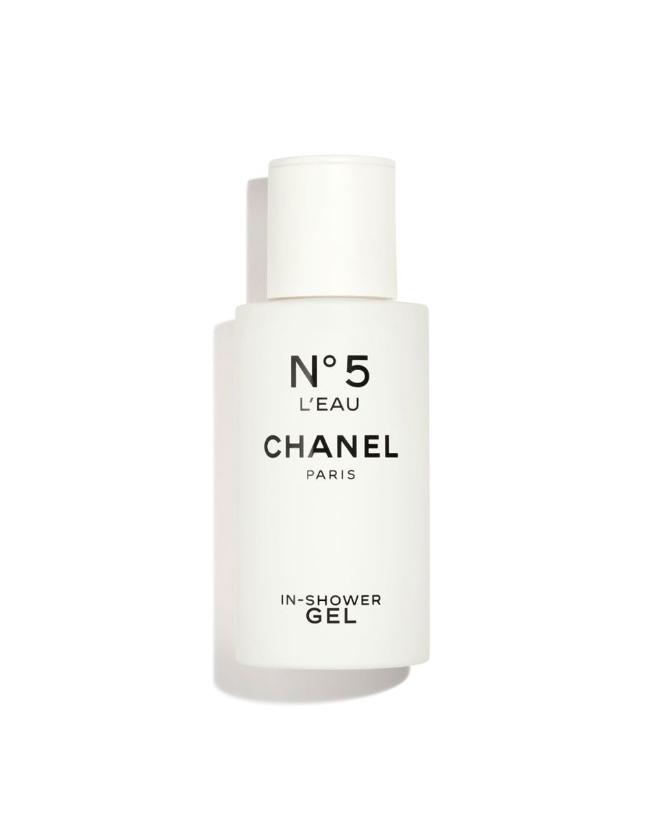 CHANEL - N°5 L'Eau In-Shower Gel.