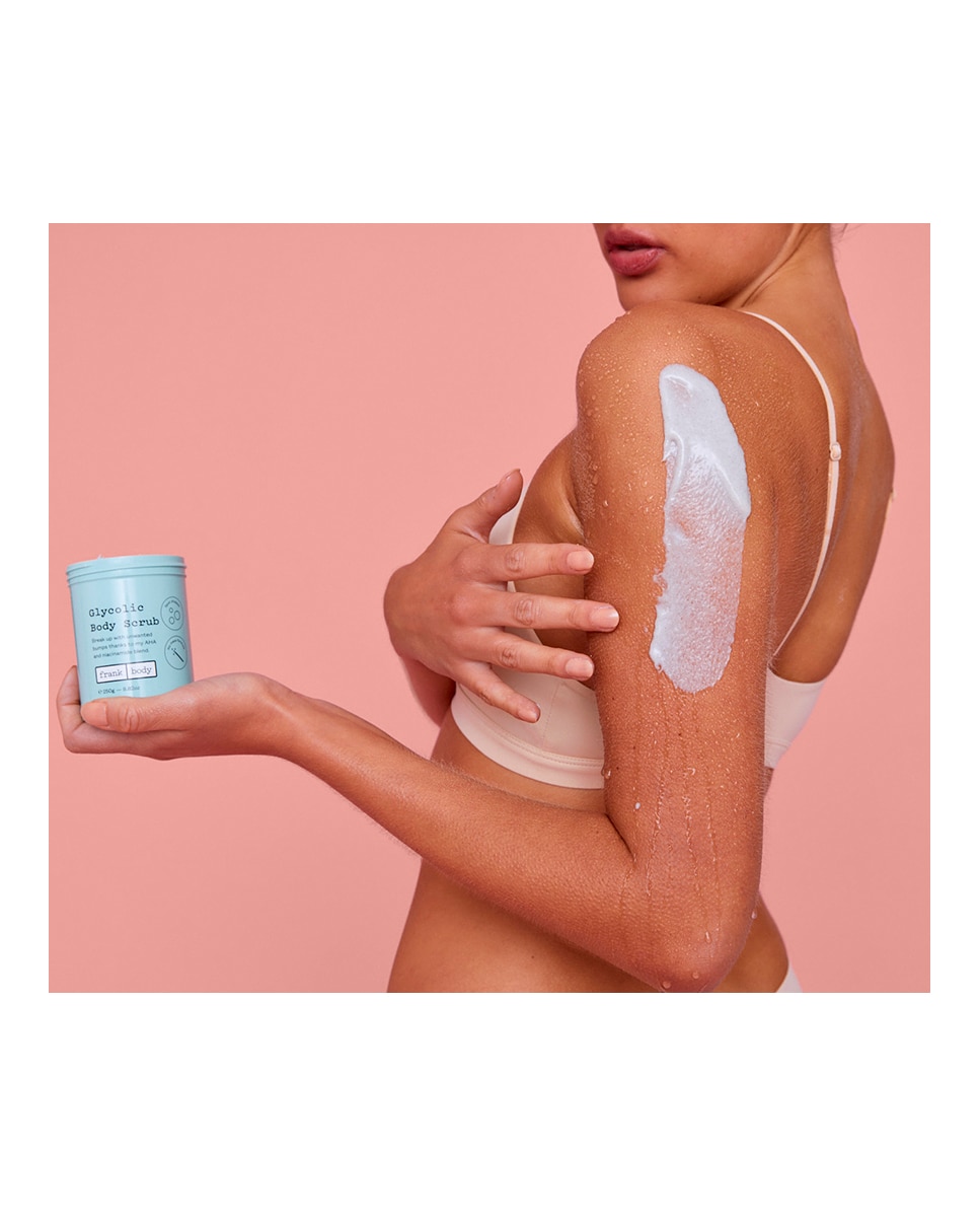 Crema Hidratante Corporal Esculpetante Perky 220 g Frank Body - 220 g 8