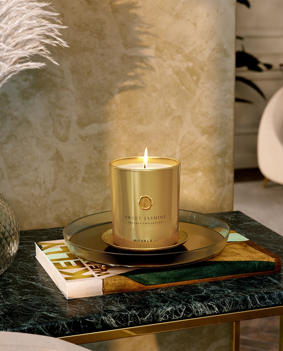 Imagen 4 de Vela aromática Sweet Jasmine Scented Candle 360 g Rituals - 360 g