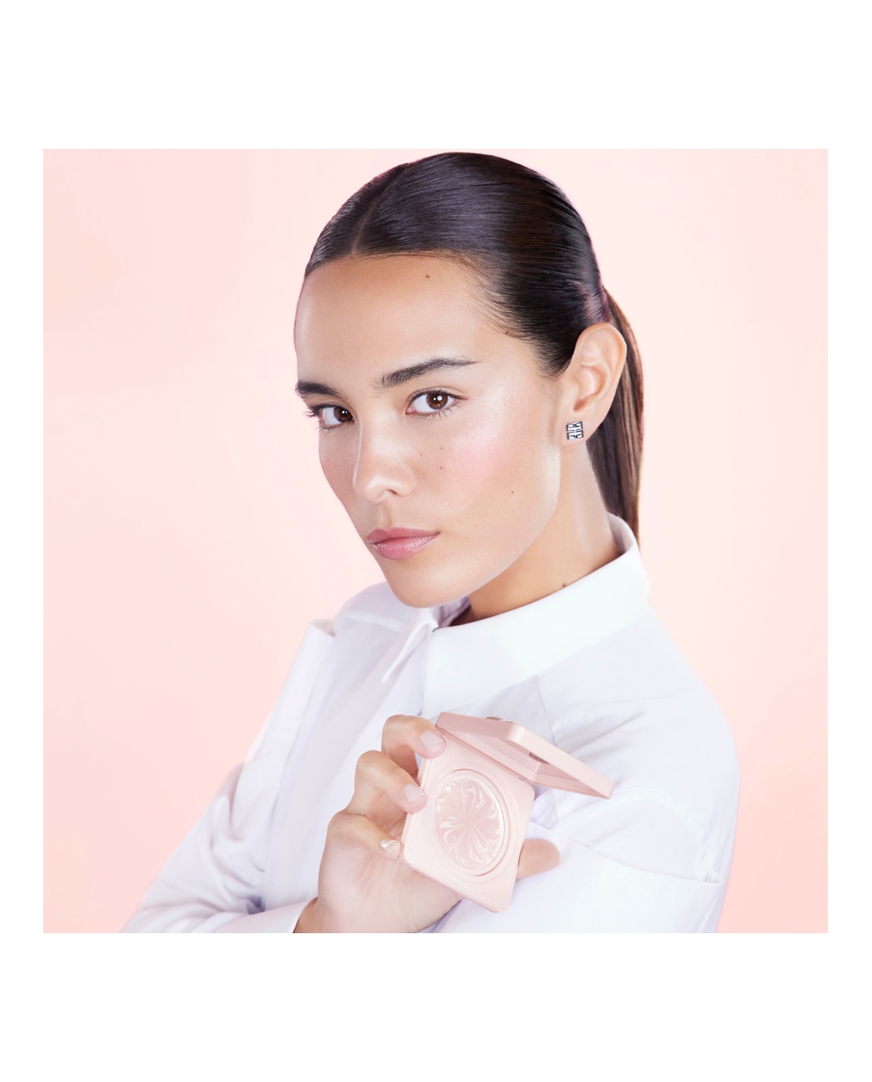 Crema Compacta hidratante Skin Perfecto FPS30 Givenchy 5