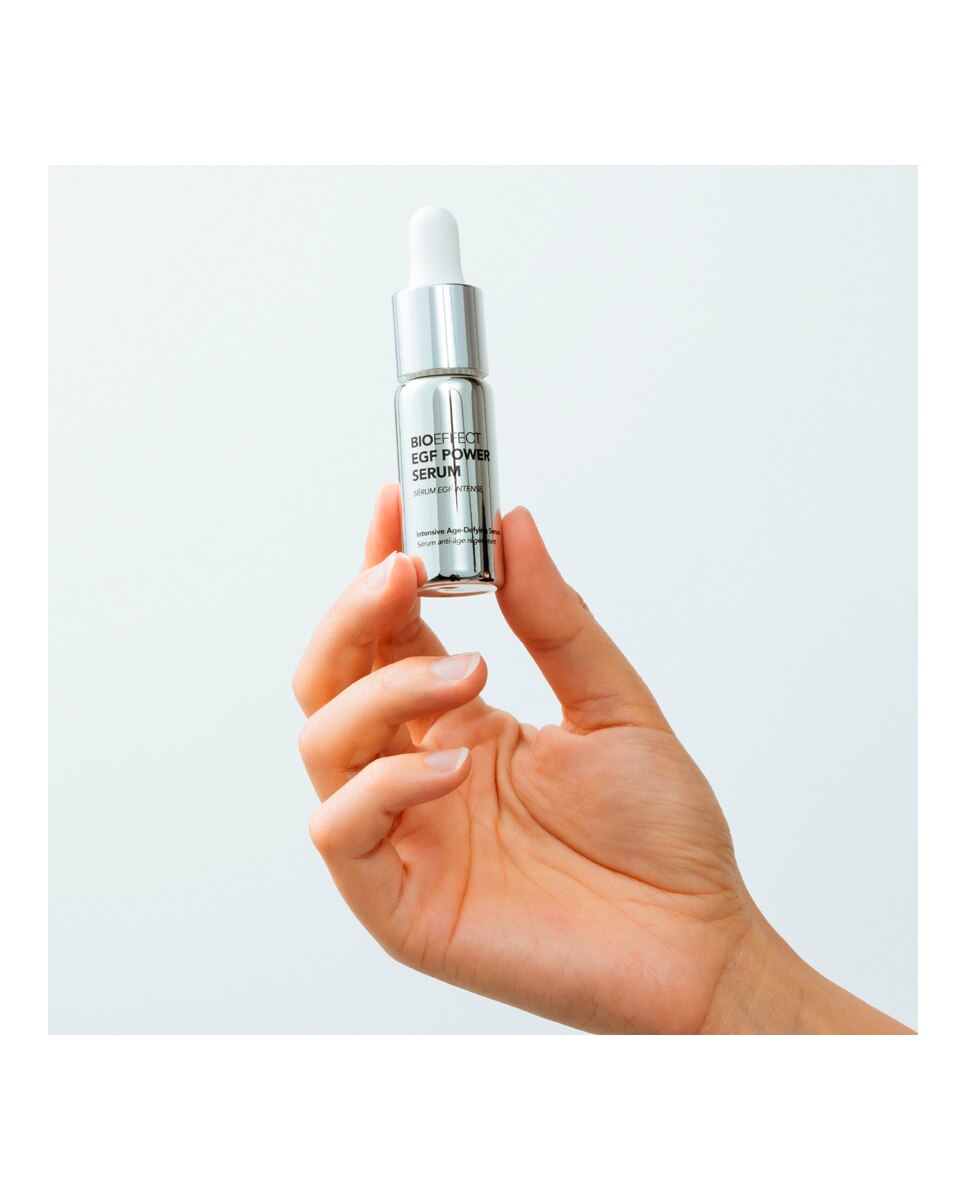 Thumbnail 2 de Bioeffect Serum Facial Intensivo Antiedad Power 15 ml