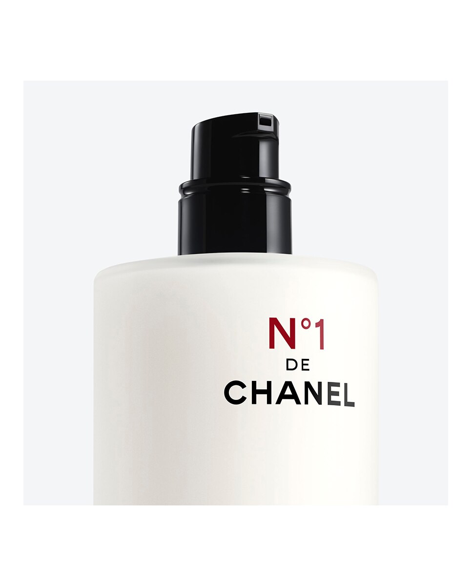 N°1 DE CHANEL EMULSIÓN PERFECCIONADORA DE JUVENTUD AFINA LA TEXTURA DE LA PIEL – MATIFICA – ALISA - 100 ml 3