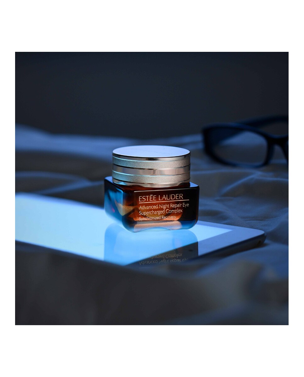 Crema en gel Ojos Advanced Night Repair Eye Supercharged Complex Estée Lauder 4