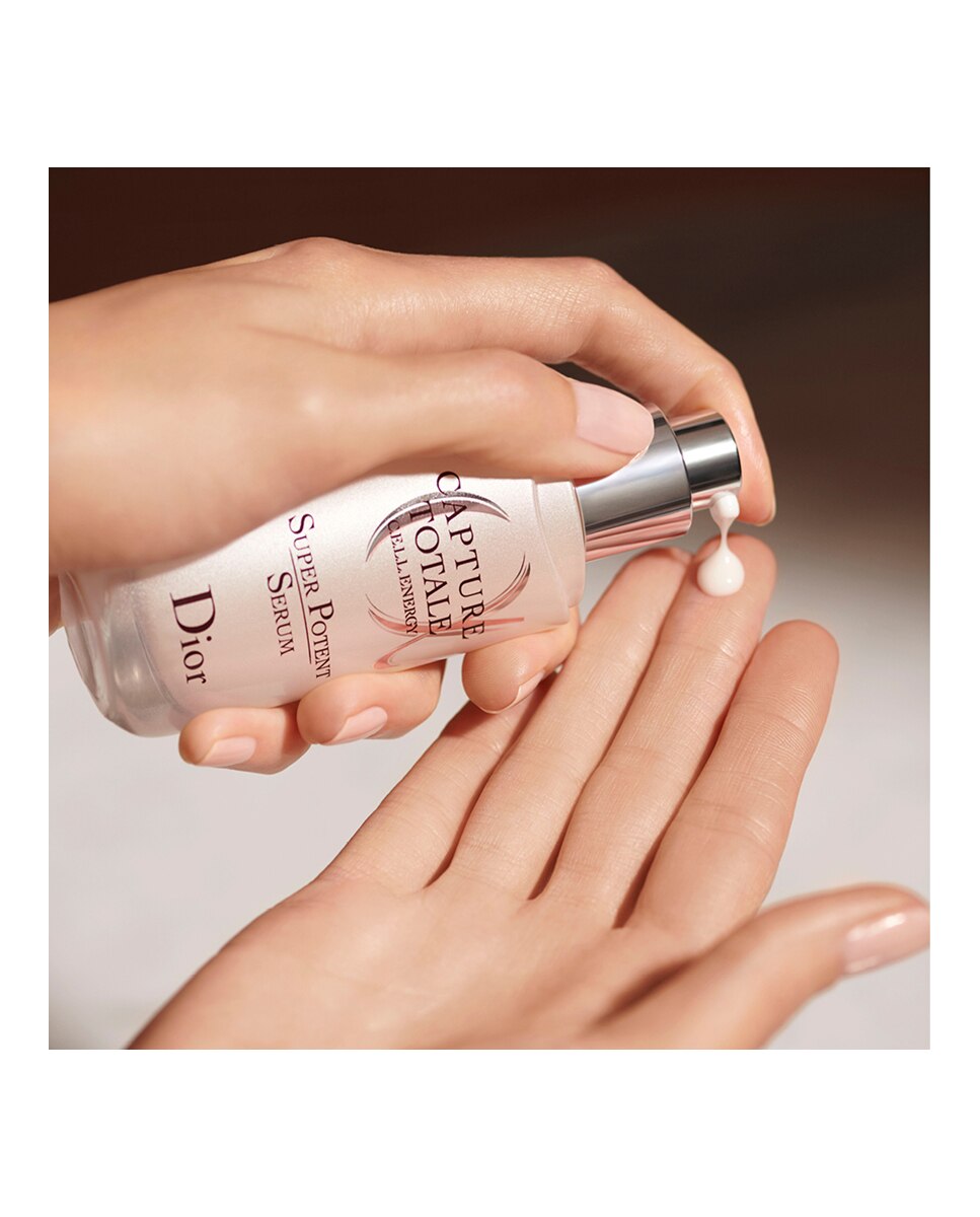Super Potent Serum - Sérum intenso antiedad global · DIOR · El
