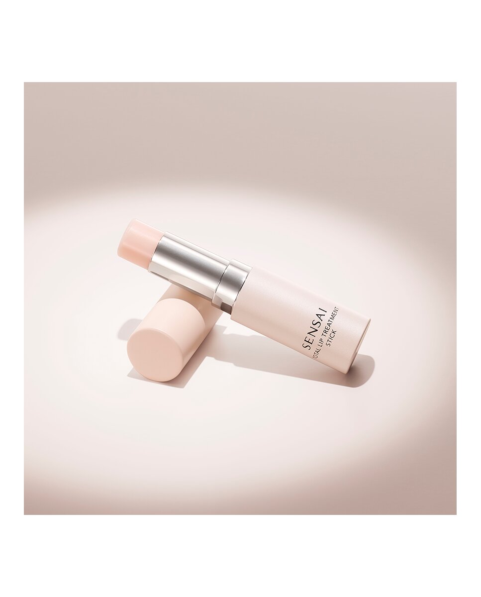 Bálsamo Labial Total Lip Treatment Stick Sensai - 5,2 gr 4
