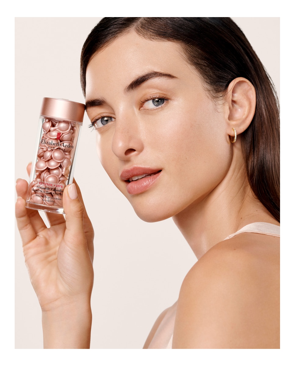 Sérum Alisador de Arrugas Retinol+HPR en Cápsulas Monodosis Elizabeth Arden - 60 uds 5