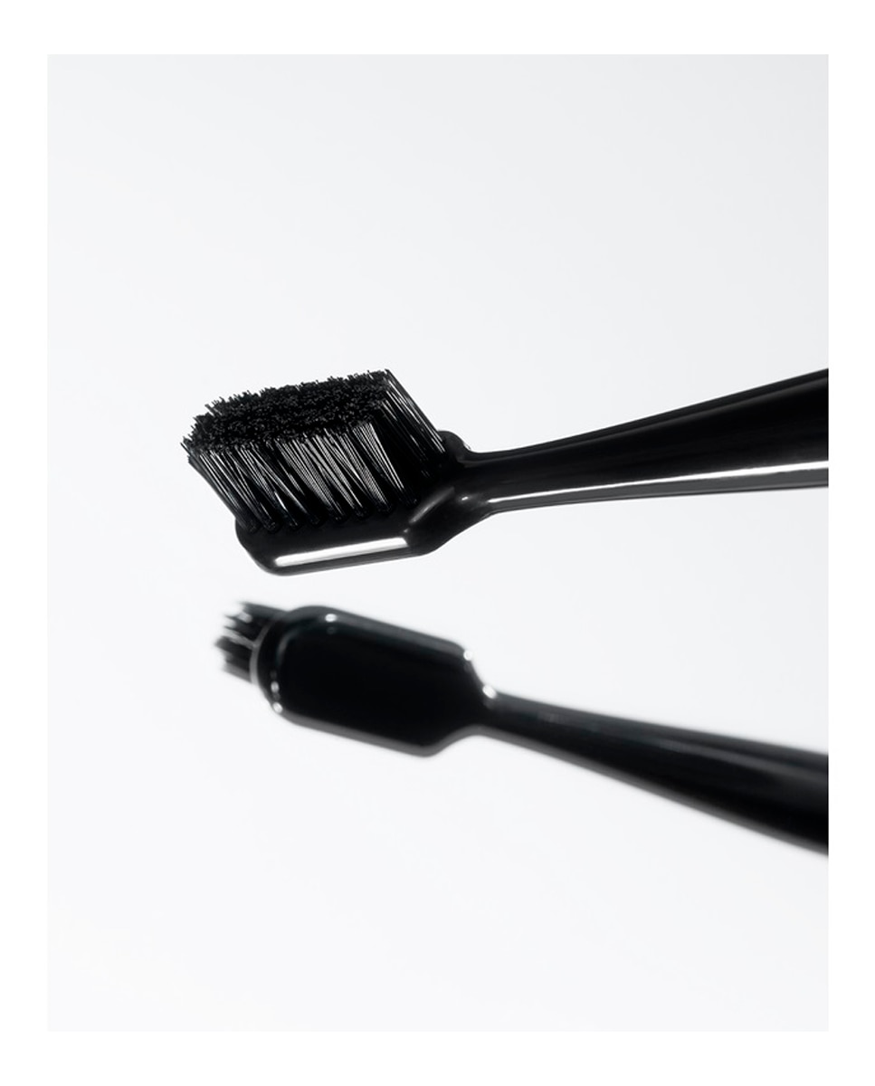 Imagen 4 de Eyebrown Silk Perfection Balm 5 ml M2 BEAUTE - 5 ml