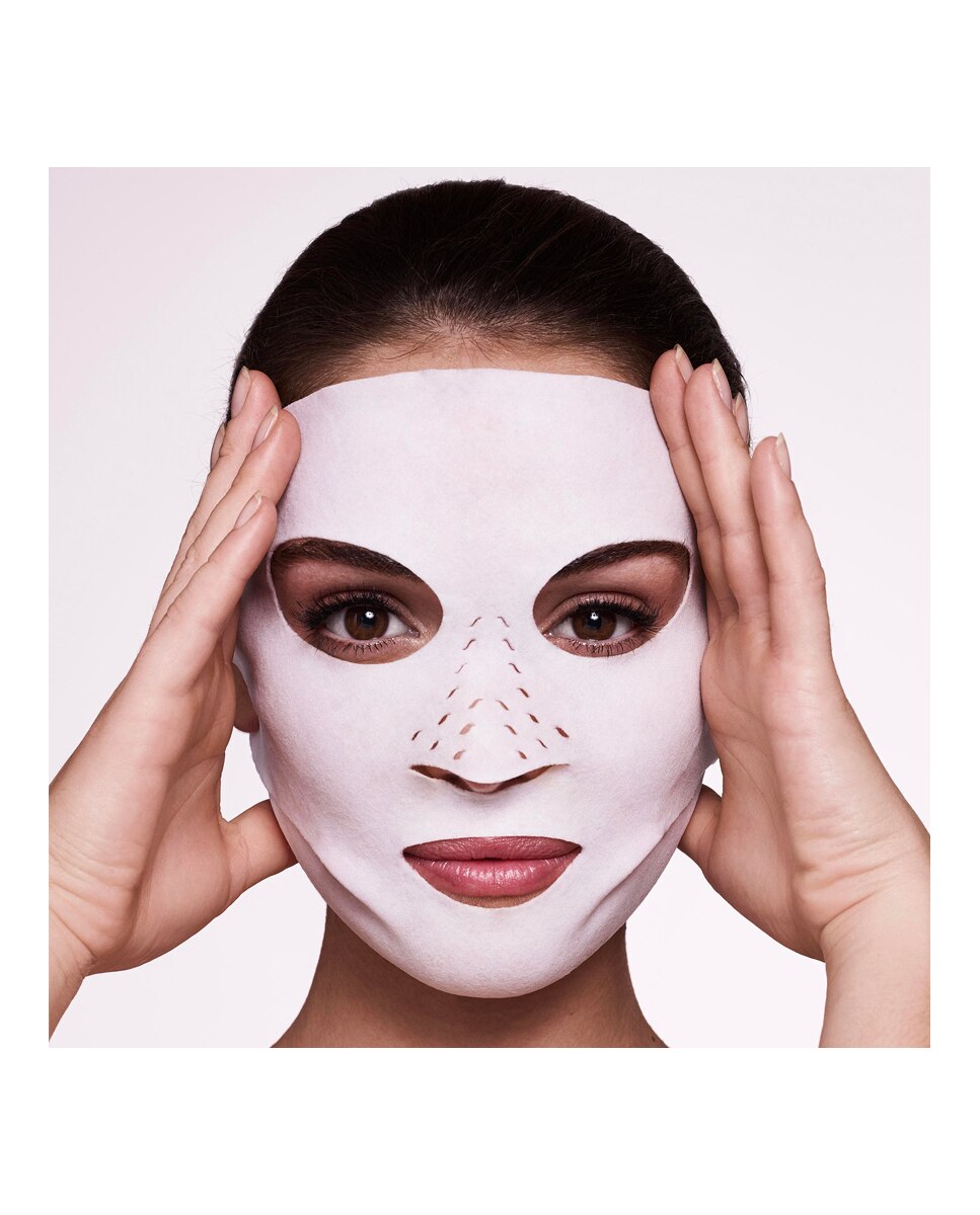 Mascarilla Instant Magic Facial Dry Sheet Mask Single Global Charlotte Tilbury 3
