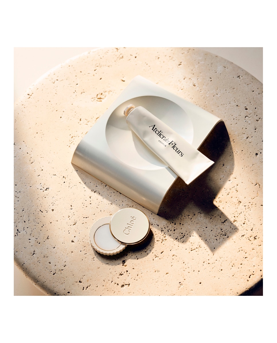 Imagen 5 de Crema de Manos Atelier des Fleurs Cedrus 50 ml Chloé - 50 ml