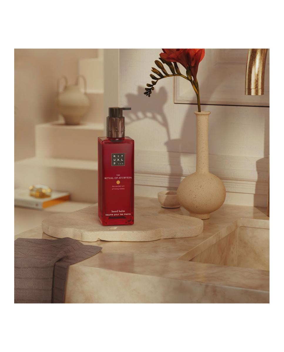 The Ritual of Ayurveda Hand Balm Crema de Manos 175 Ml 4