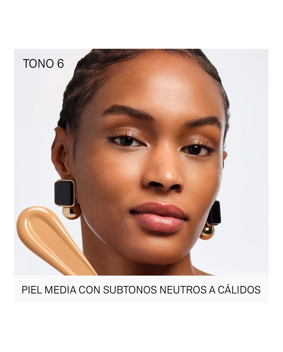 Iluminador Corrector Ligero Nude Couture Triple Moisture Brightener Carolina Herrera - S-00819 | 6 Medium S-00819 | 6 Medium-4