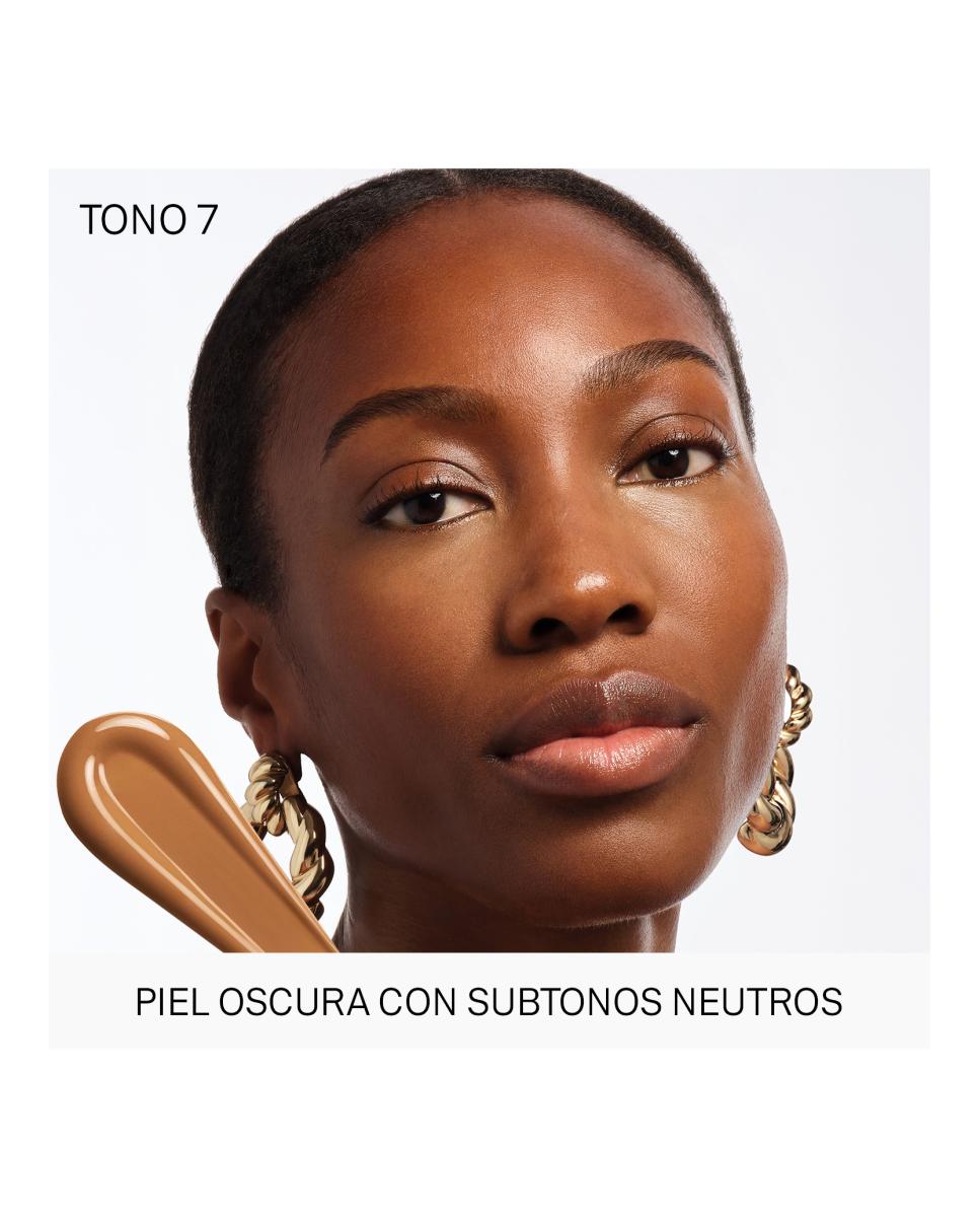 Iluminador Corrector Ligero Nude Couture Triple Moisture Brightener Carolina Herrera - S-00820 | 7 Deep S-00820 | 7 Deep-4