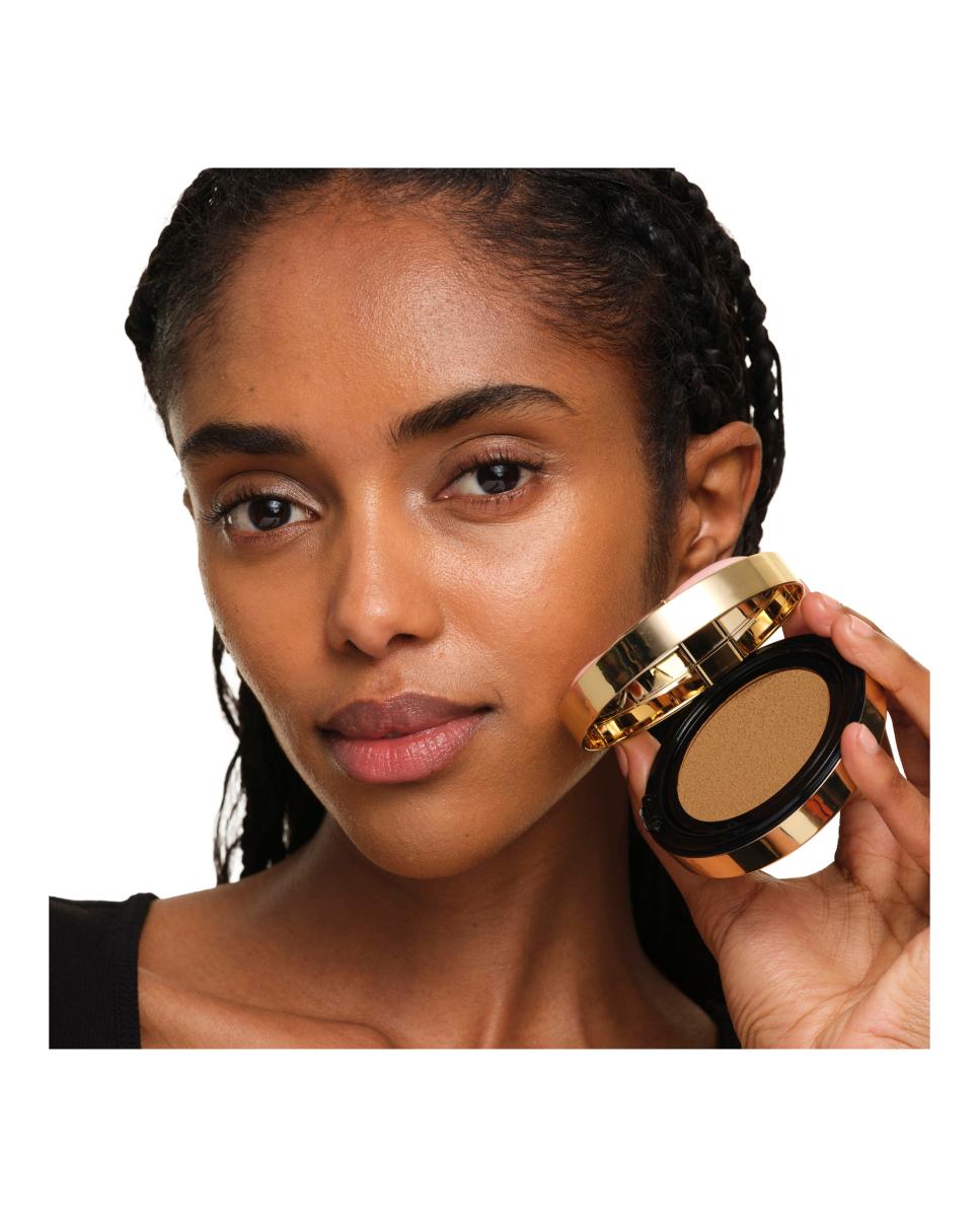 Recarga Base de Maquillaje Skin Affair Soft Glow Cushion Foundation 14 G Yves Saint Laurent - MN11 MN11-6