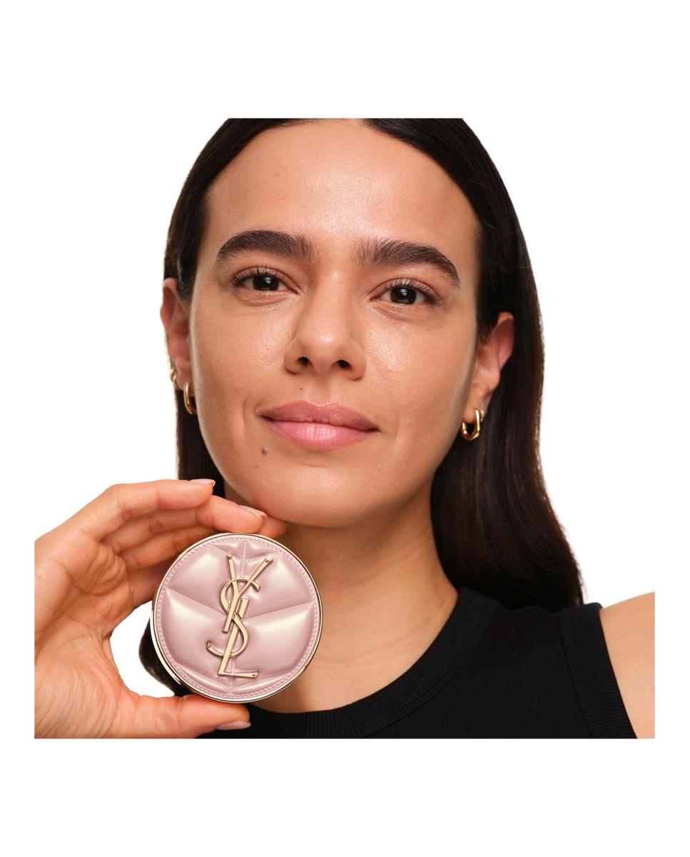 Base de Maquillaje Skin Affair Soft Glow Cushion Foundation 14 G Yves Saint Laurent - MC1.5 MC1.5-6